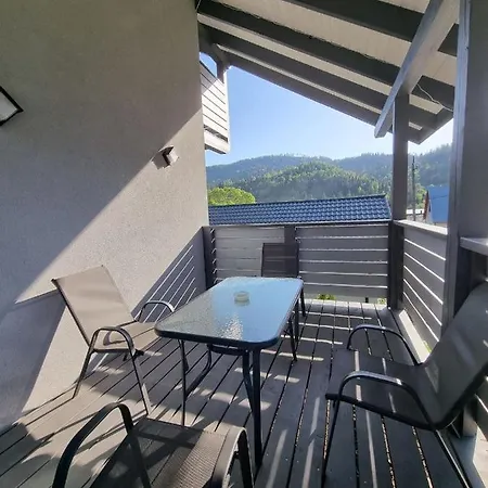 Appartement Prostir 65 *